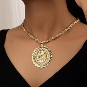 Naszyjnik okazała blaszka