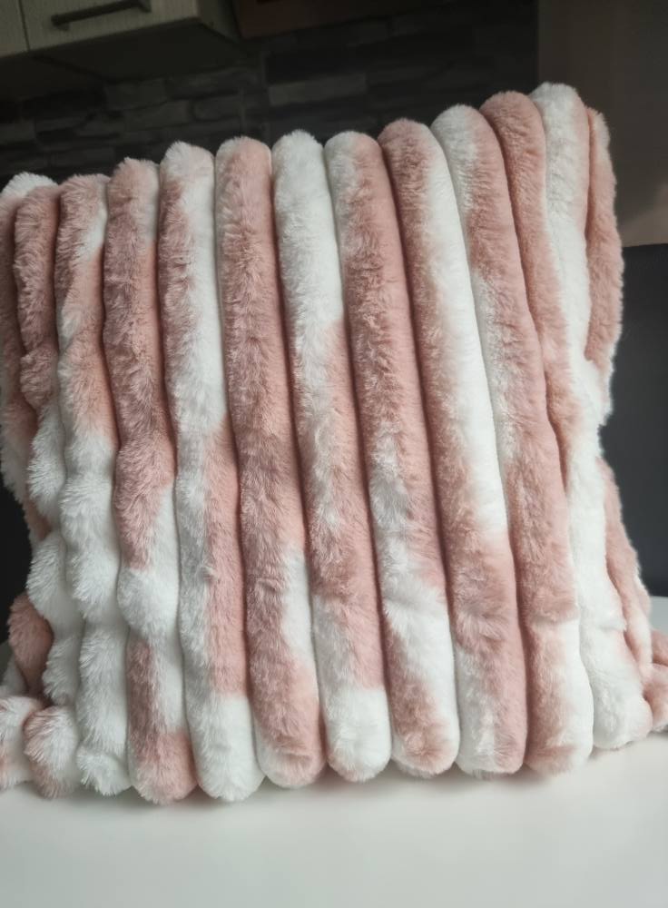 POSZEWKA DEKORACYJNA - obrazek 5